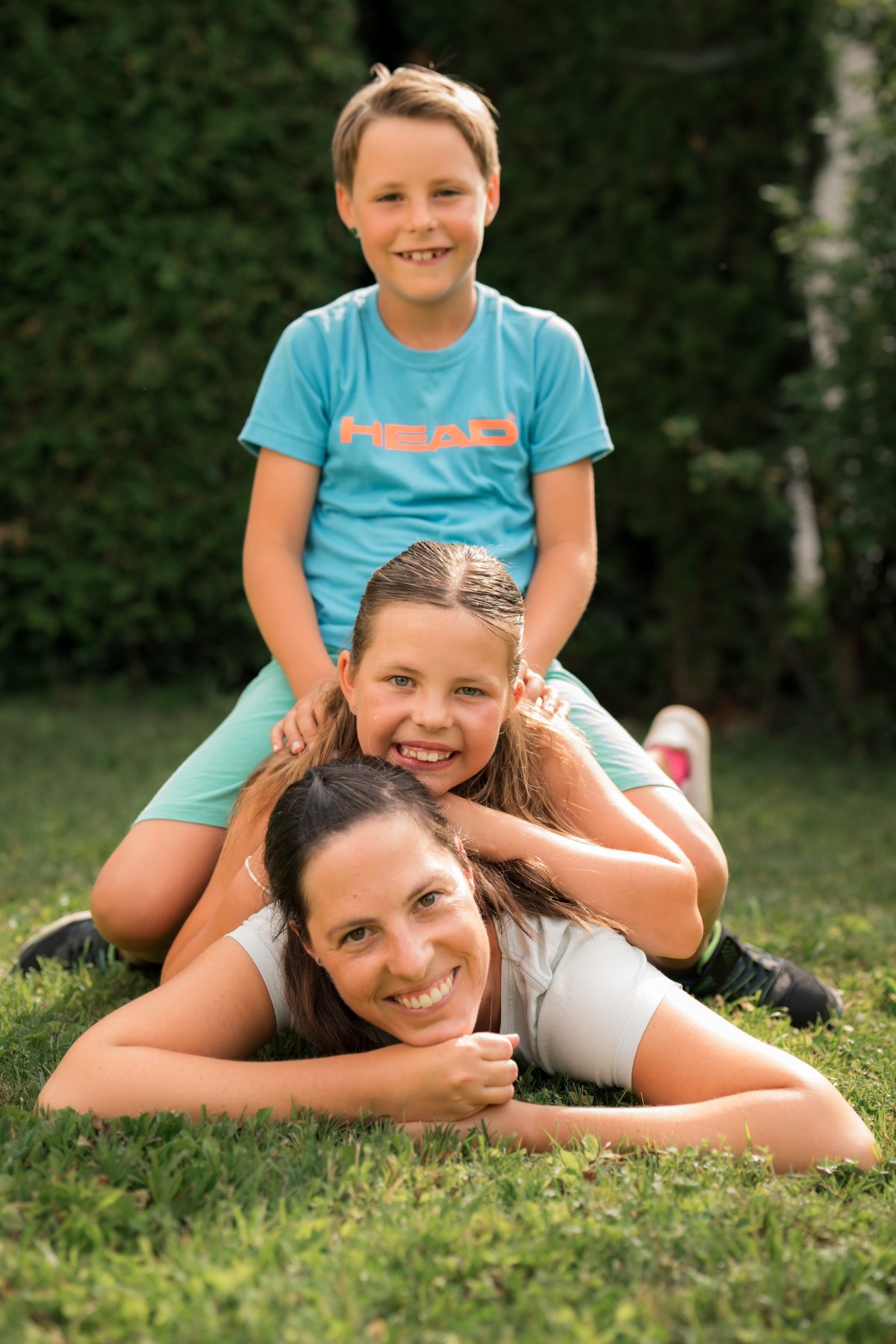  Liebevolles Familienportrait in Herisau mit Kindern